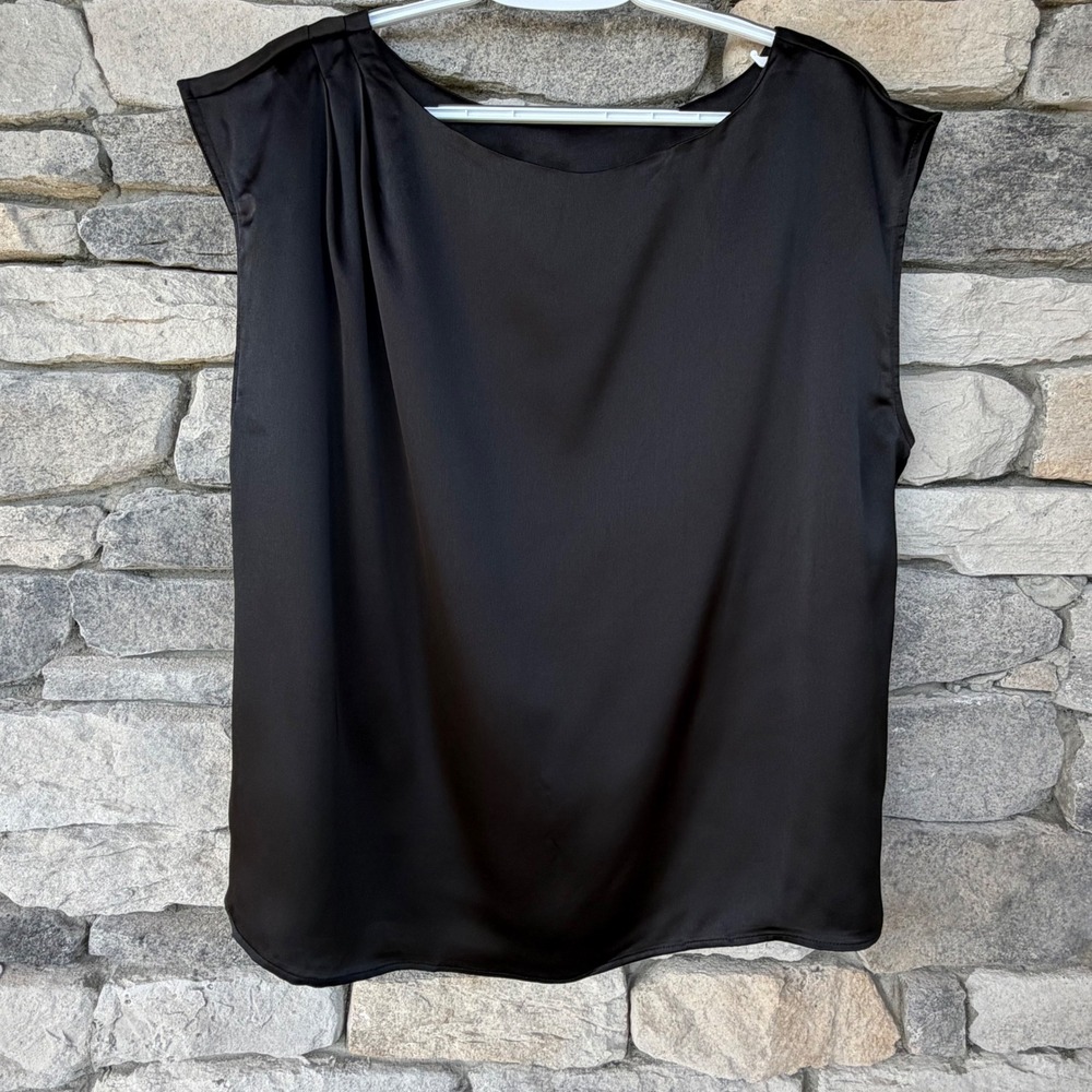 NWT LOFT Black Satin Pleated Shoulder Cap Sleeve Blouse Top XL
